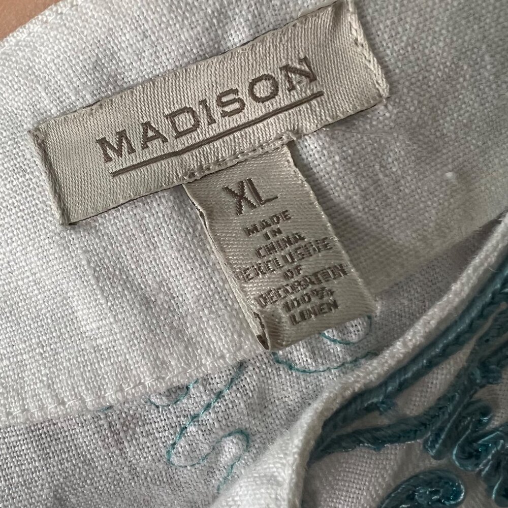 Madison Size XL Linen White Embroidered Trim Tunic Teal Split Neck Long Sleeve - Picture 6 of 8
